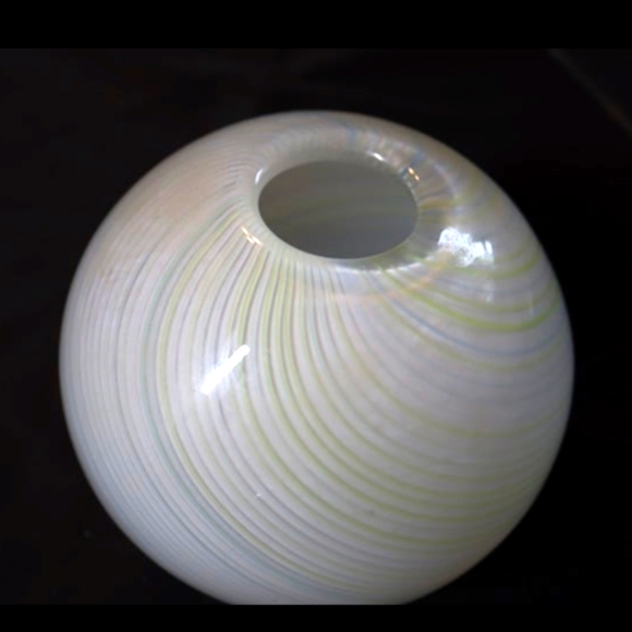 Vintage Swirled 5" Round Orb Art Glass Vase Modern Contemporary - Picture 2 of 7